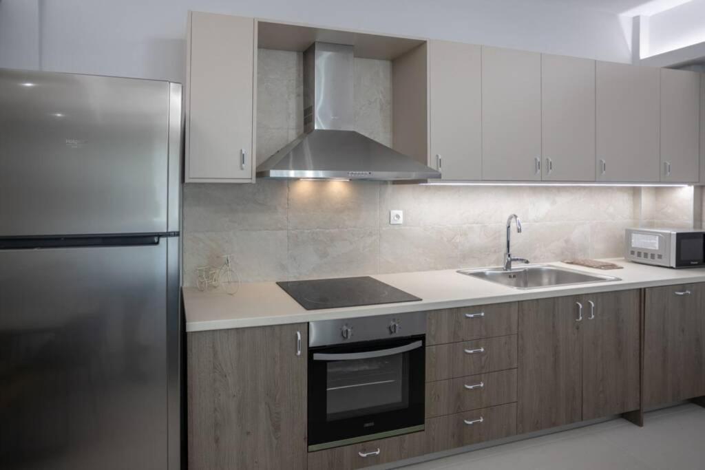 Mela Luxury Apartments Maroulas Екстер'єр фото